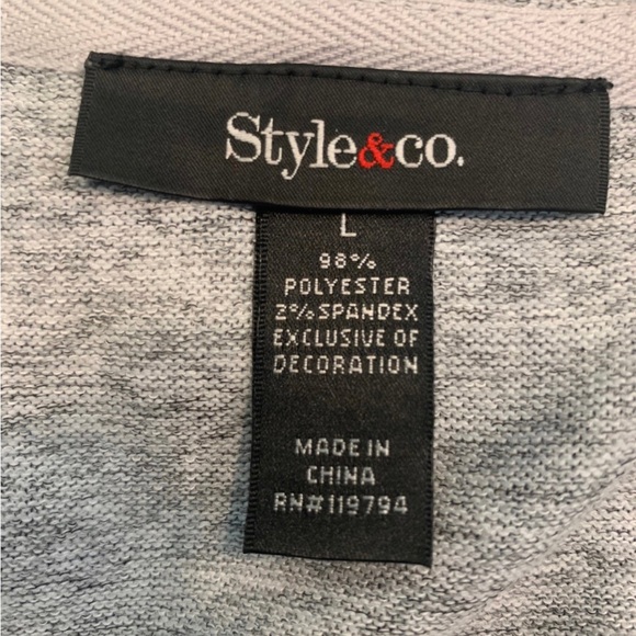 Style & Co. women’s zip up sweater/jacket. Size L.  Black and gray - Picture 5 of 5